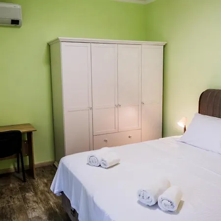 Holiday home Garden Fichoza 2 - 80m From The Sea Varna